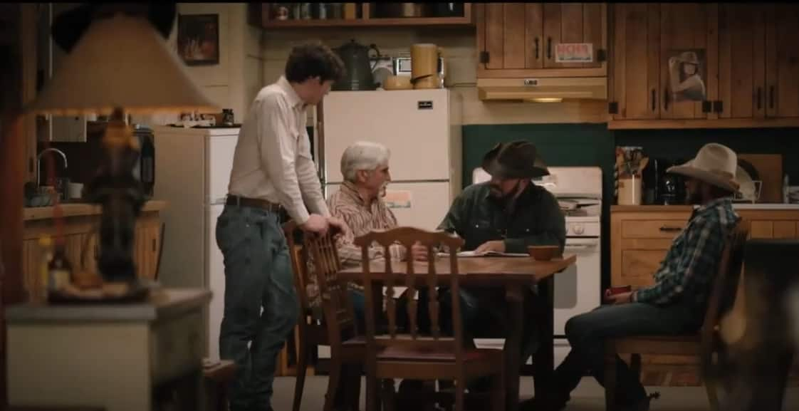 YELLOWSTONE Season 5 Episode 12 cowboys talks